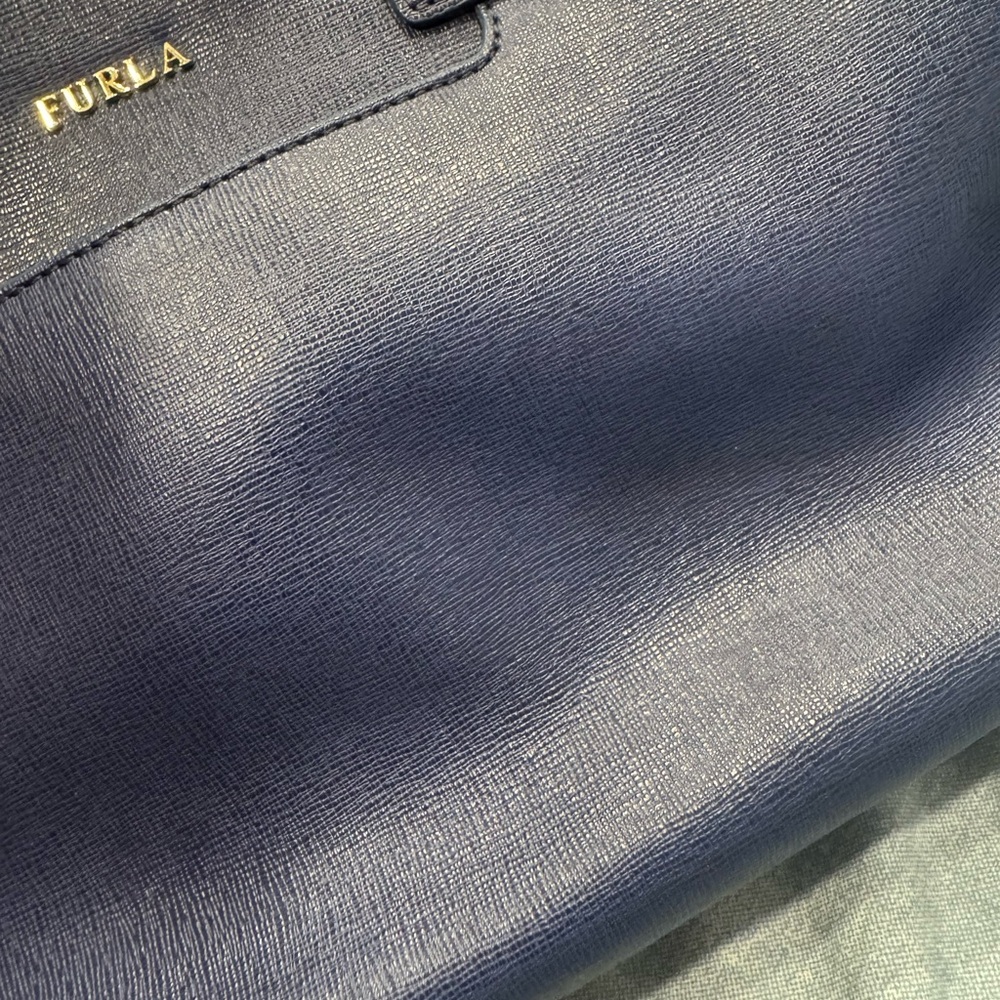 Furla Elegant Navy Blue Handbag - Picture 15 of 16